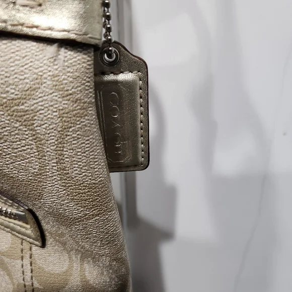 Coach Vintage Shoulder Bag, and wallet Signature, Beige, M1073-F15704 - Picture 6 of 16